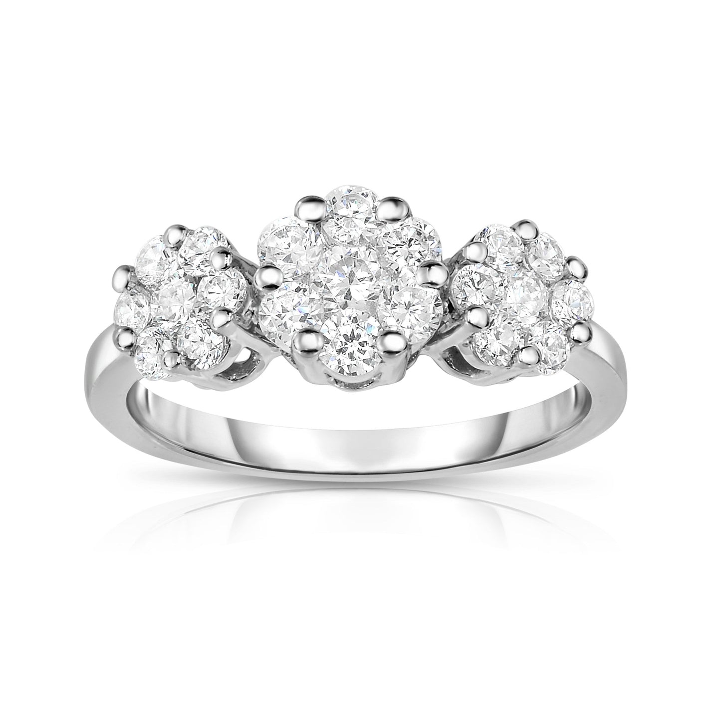 0.95Ct Diamond Cluster Ring in 14K White Gold